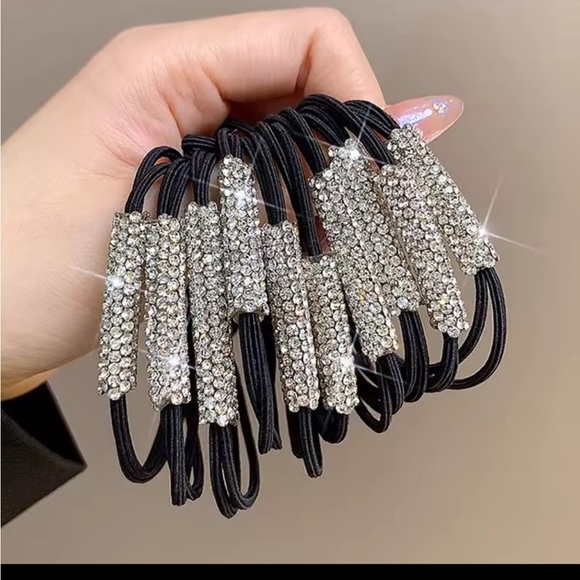 Elegant Black and Silver Hair Ties
0419 - Picture 1 of 4